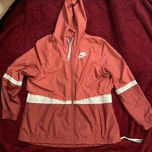 Nike- women’s windbreaker full zip light weight jacket